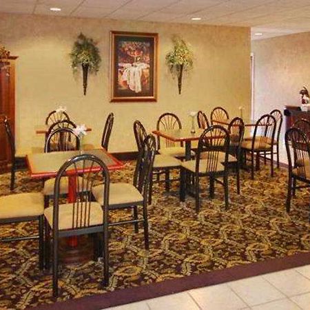 Comfort Suites Airport Columbus Restaurante foto